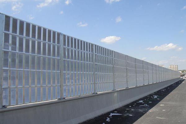 公路聲屏障 公路聲屏障
